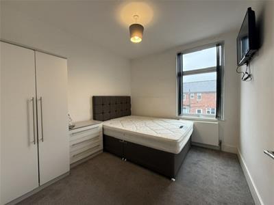 Picture 19